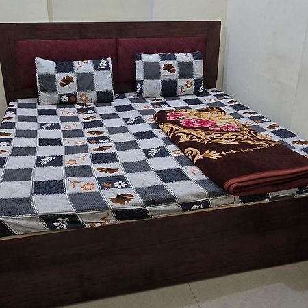 Ramlala Paying Guest House Stay Just 100M From Saryu Ghat, Ayodhya Εξωτερικό φωτογραφία