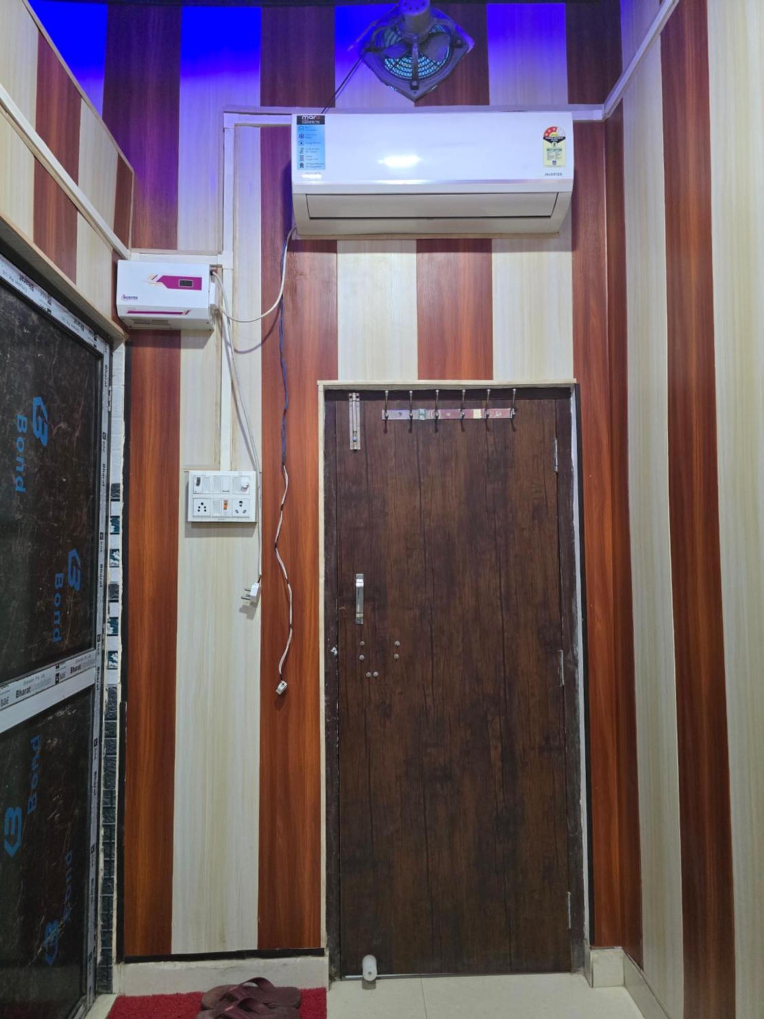 Ramlala Paying Guest House Stay Just 100M From Saryu Ghat, Ayodhya Εξωτερικό φωτογραφία