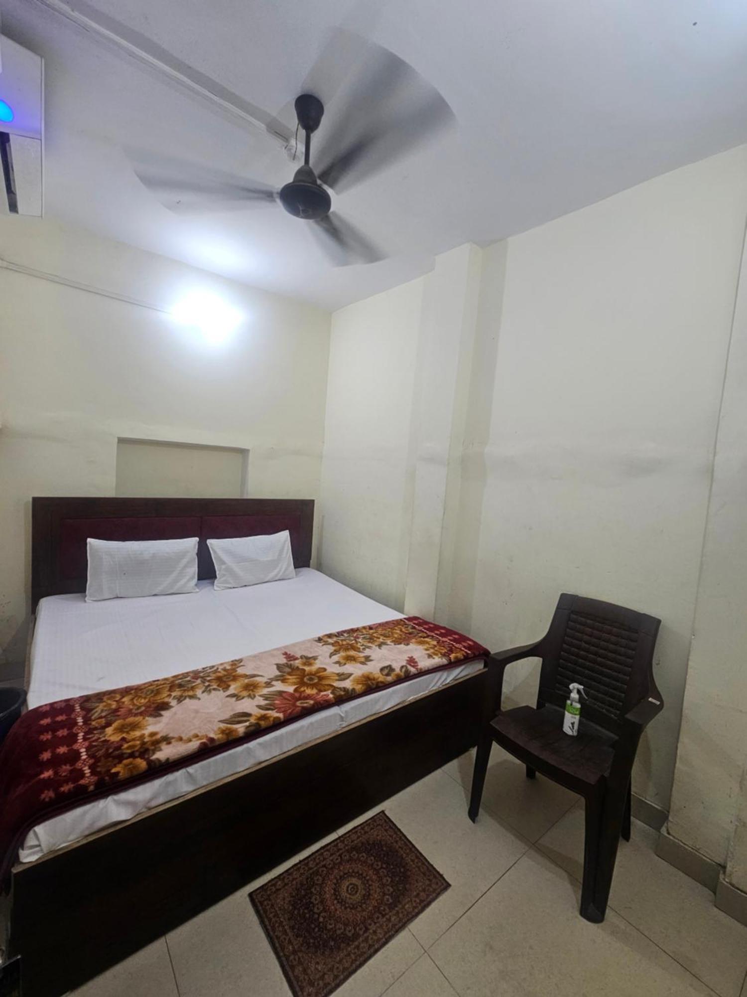 Ramlala Paying Guest House Stay Just 100M From Saryu Ghat, Ayodhya Εξωτερικό φωτογραφία